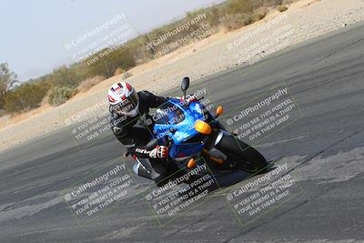 media/Mar-28-2022-Superbike Trackdays (Mon) [[b8603d0f67]]/Open Track Time/Turn 3 Inside/